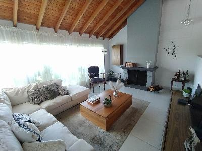 Casa de 3 alcobas en venta en Rionegro, Rionegro, 214 m² · foto 2 de 20