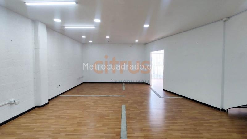 Bodega en Arriendo, Aeropuerto, Rionegro - Mehr