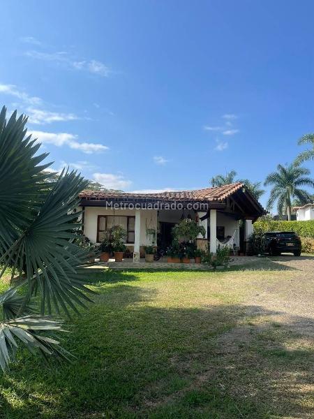 Commercial House for Rent in Vereda El Noral, Copacabana