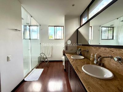 Casa de 4 alcobas en venta en San Judas, Sabaneta, 1392 m² · foto 19 de 20