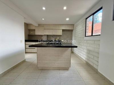 Apartamento en venta en La Mota, Medellín · foto 3 de 15