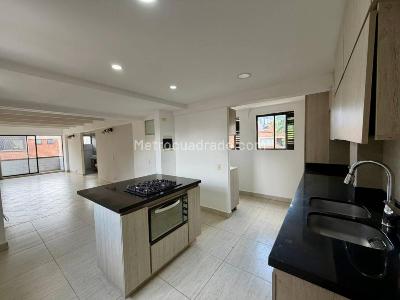 Apartamento en venta en La Mota, Medellín · foto 4 de 15