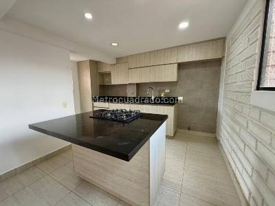 Apartamento en venta en La Mota, Medellín · foto 5 de 15