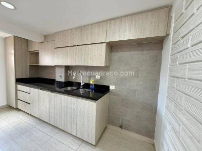 Apartamento en venta en La Mota, Medellín · foto 6 de 15