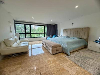 Apartamento de 4 alcobas en venta en Loma Del Campestre, Medellín, 410 m² · foto 8 de 19
