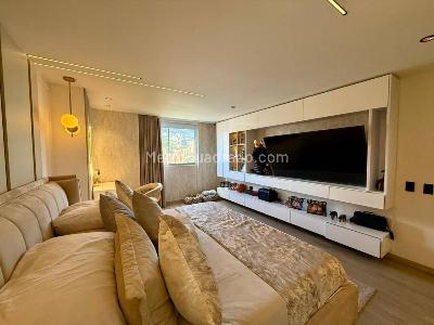 Apartamento de 2 alcobas en venta en El Poblado, Medellín, 121 m² · foto 14 de 18