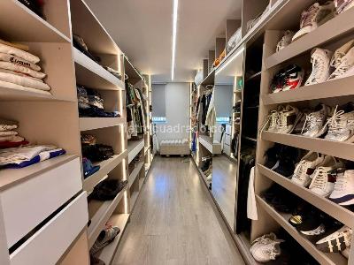 Apartamento de 2 alcobas en venta en El Poblado, Medellín, 121 m² · foto 16 de 18