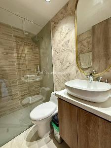 Apartamento de 2 alcobas en venta en El Poblado, Medellín, 121 m² · foto 18 de 18