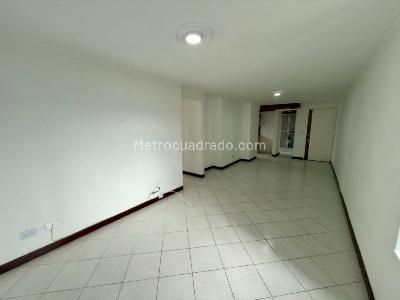 Apartamento de 3 alcobas en venta en Belen Aliadas, Medellín, 85 m² · foto 9 de 15