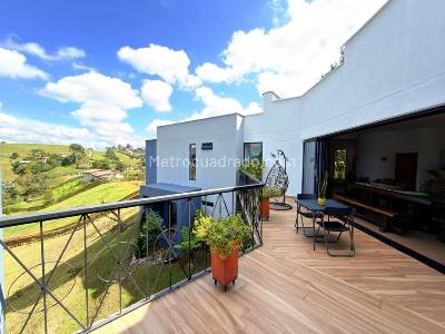 Casa de 5 alcobas en venta en San Antonio, Rionegro · foto 3 de 20