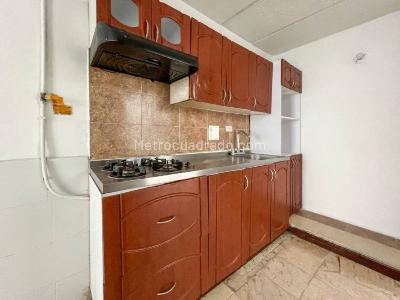 Casa de 3 alcobas en venta en La Mina, Envigado, 112 m² · foto 2 de 8