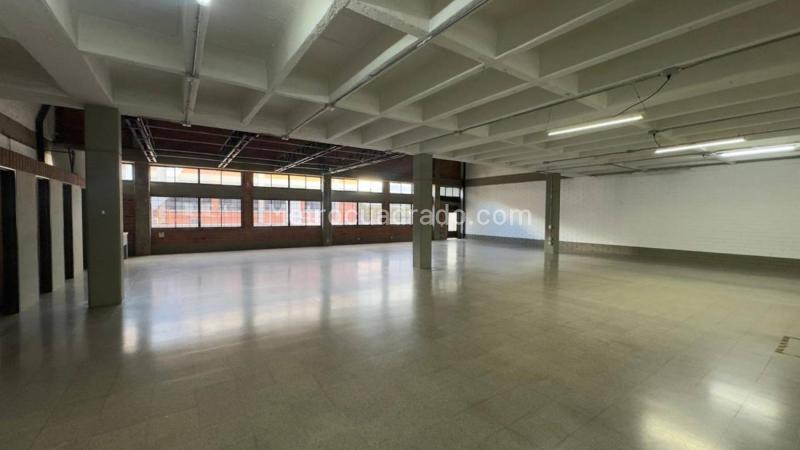 Oficina en Arriendo, Guayabal, Medellín - Más