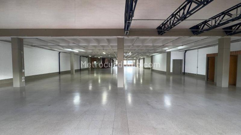 Oficina en Arriendo, Guayabal, Medellín - Vista 2