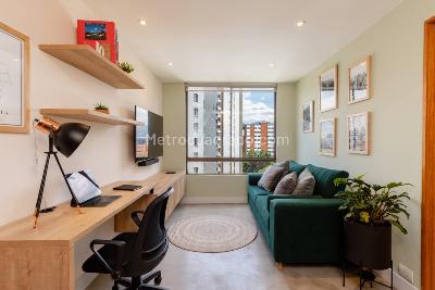 Apartamento de 3 alcobas en venta en El Poblado Loma Del Indio, Medellín, 200 m² · foto 19 de 20