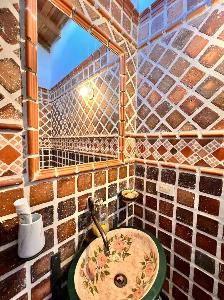 Casa de 5 alcobas en arriendo en Loma Benedictinos, Envigado, 280 m² · foto 5 de 20