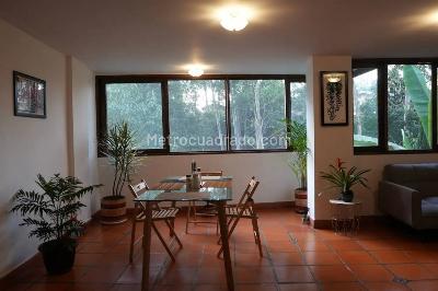 Casa de 5 alcobas en arriendo en Loma Benedictinos, Envigado, 280 m² · foto 9 de 20