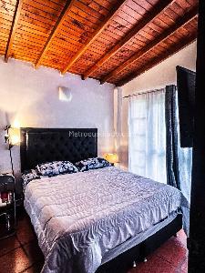 Casa de 5 alcobas en arriendo en Loma Benedictinos, Envigado, 280 m² · foto 13 de 20