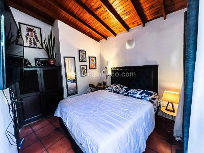 Casa de 5 alcobas en arriendo en Loma Benedictinos, Envigado, 280 m² · foto 15 de 20