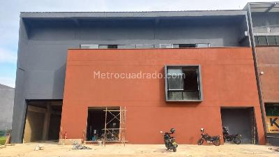 Warehouse for rent in Aeropuerto, Rionegro