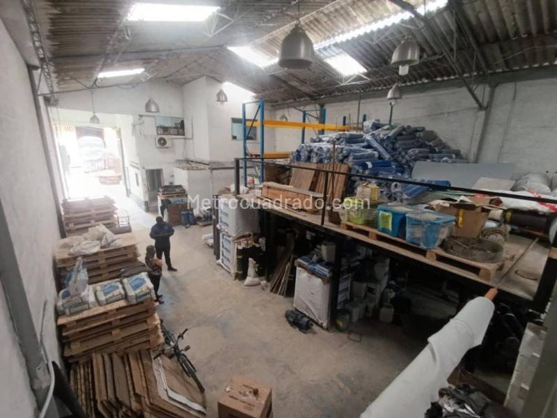 Bodega en Arriendo, Guayabal, Medellín - Więcej