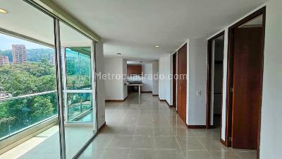 Apartamento en venta en El Poblado, Medellín · foto 3 de 20
