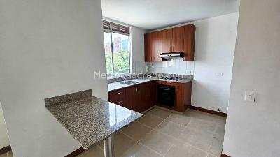 Apartamento en venta en El Poblado, Medellín · foto 5 de 20