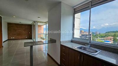 Apartamento en venta en El Poblado, Medellín · foto 6 de 20