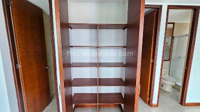 Apartamento en venta en El Poblado, Medellín · foto 13 de 20