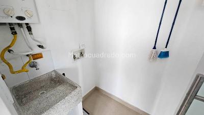 Apartamento en venta en El Poblado, Medellín · foto 20 de 20