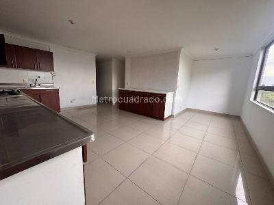 Apartamento de 4 alcobas en venta en El Poblado, Medellín, 274 m² · foto 5 de 20