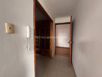 Apartamento de 4 alcobas en venta en El Poblado, Medellín, 274 m² · foto 18 de 20