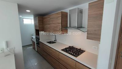 Apartamento de 3 alcobas en venta en Castropol, Medellín, 125 m² · foto 5 de 20