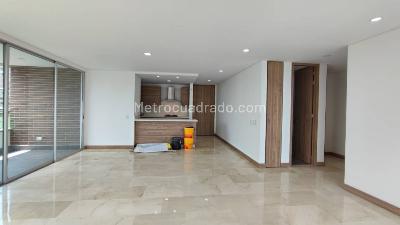 Apartamento de 3 alcobas en venta en Castropol, Medellín, 125 m² · foto 6 de 20