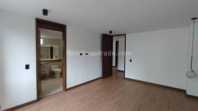 Apartamento de 4 alcobas en venta en El Poblado, Medellín, 205 m² · foto 10 de 20