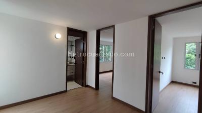 Apartamento de 4 alcobas en venta en El Poblado, Medellín, 205 m² · foto 12 de 20