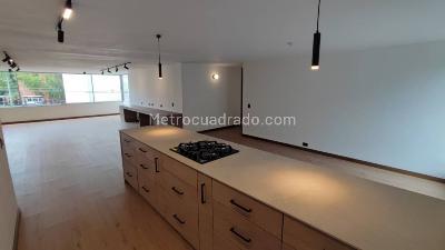 Apartamento de 4 alcobas en venta en El Poblado, Medellín, 205 m² · foto 17 de 20