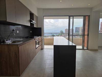 Apartamento de 2 alcobas en venta en Sabaneta, Sabaneta, 76 m² · foto 4 de 18