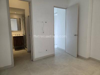 Apartamento de 2 alcobas en venta en Sabaneta, Sabaneta, 76 m² · foto 7 de 18