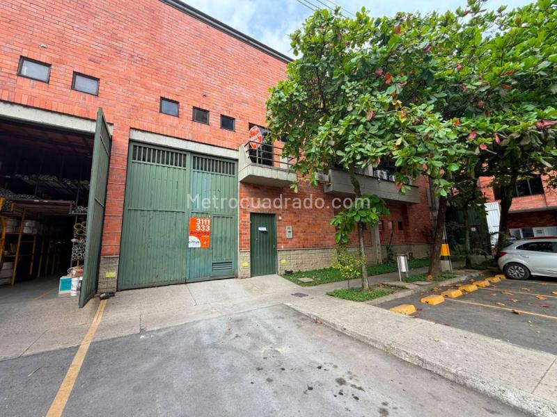 Bodega en Arriendo, Envigado, Envigado - View 2