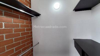 Apartamento de 2 alcobas en venta en San Antonio, Rionegro, 73 m² · foto 12 de 17