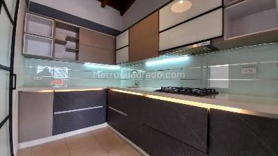 Apartamento de 2 alcobas en venta en San Antonio, Rionegro, 73 m² · foto 4 de 17