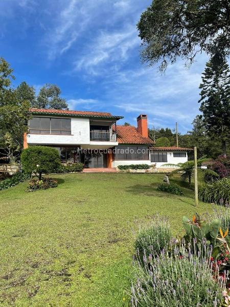 3BR House in Aeropuerto (250 m²) - 2