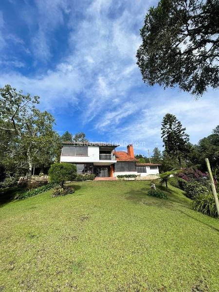 3BR House in Aeropuerto (250 m²) - 3