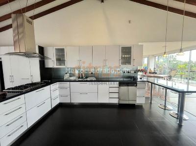 Casa de 5 alcobas en venta en Alto De Palmas, Envigado · foto 12 de 20