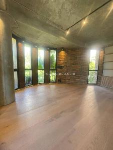 Apartamento de 2 alcobas en venta en El Tesoro, Medellín, 203 m² · foto 11 de 19