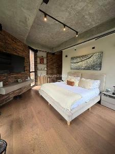 Apartamento de 2 alcobas en venta en El Tesoro, Medellín, 203 m² · foto 4 de 19