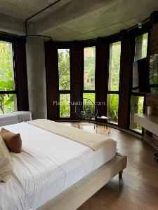 Apartamento de 2 alcobas en venta en El Tesoro, Medellín, 203 m² · foto 8 de 19