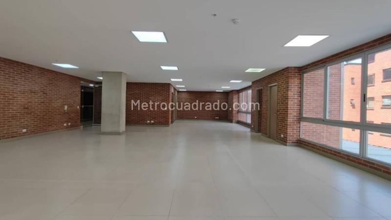 Oficina en Arriendo, Castropol, Medellín - Vista 2