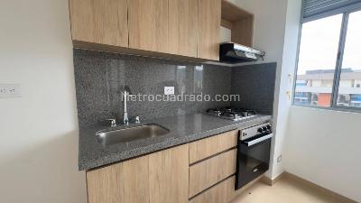 Apartamento de 3 alcobas en venta en Sabaneta, Sabaneta, 66 m² · foto 3 de 16