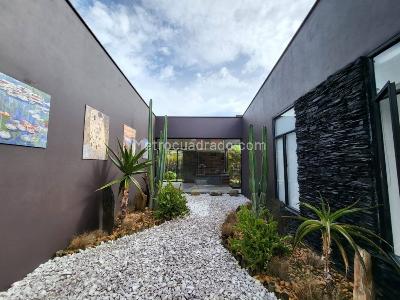 Casa de 3 alcobas en venta en Llanogrande, Rionegro, 540 m² · foto 20 de 20